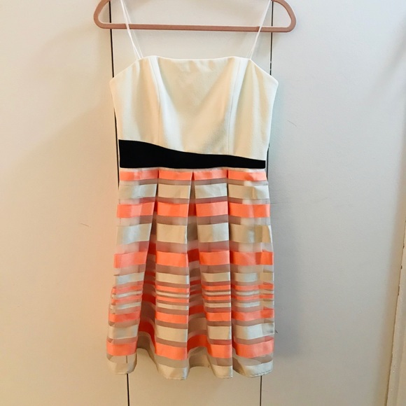 #019. Gorgeous ABS Allen Schwartz strapless dress NWT - Picture 2 of 9